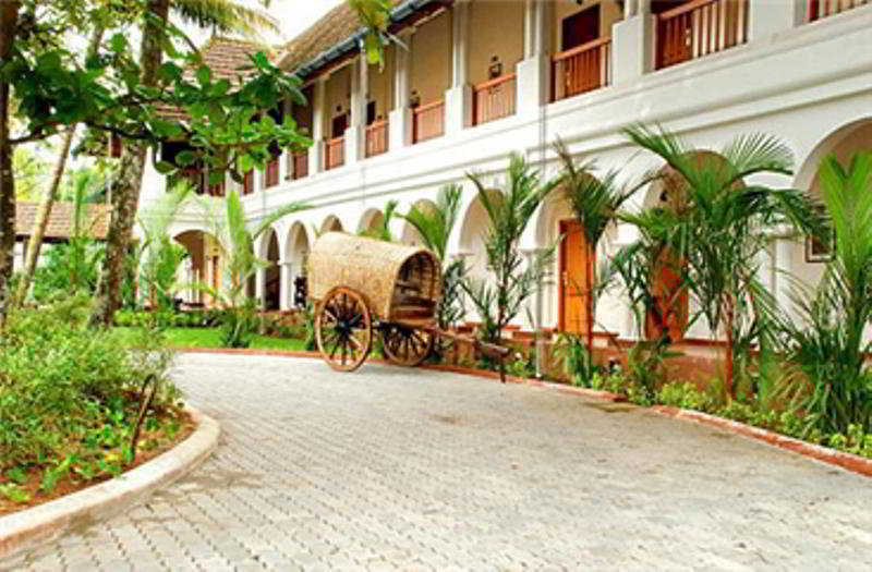 Alappuzha Lemon Tree Vembanad Lake Resort, Kerala מראה חיצוני תמונה
