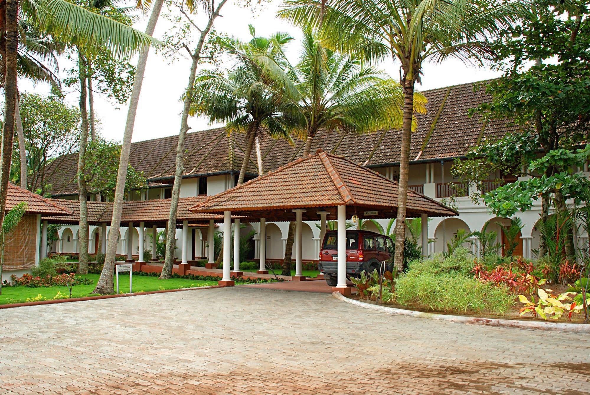 Alappuzha Lemon Tree Vembanad Lake Resort, Kerala מראה חיצוני תמונה