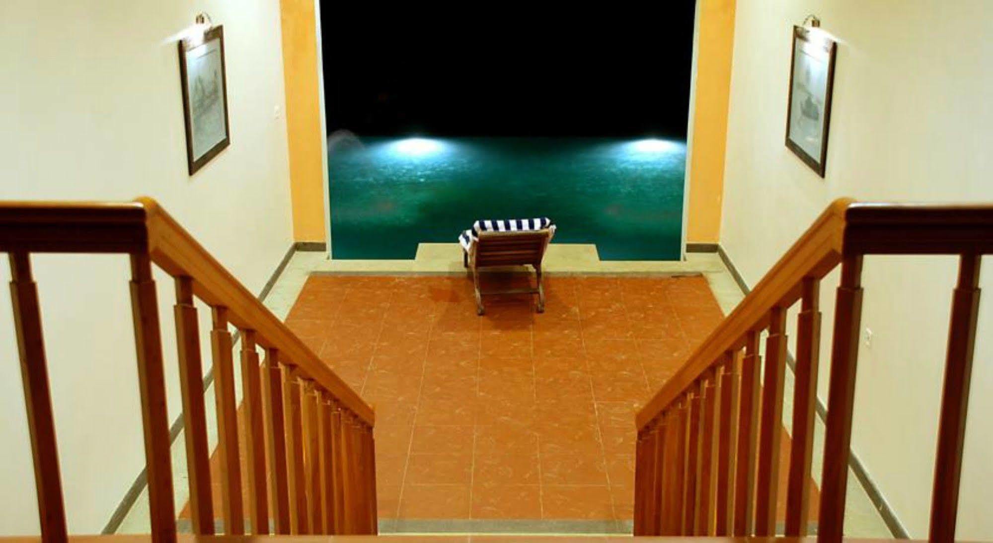 Alappuzha Lemon Tree Vembanad Lake Resort, Kerala מראה חיצוני תמונה
